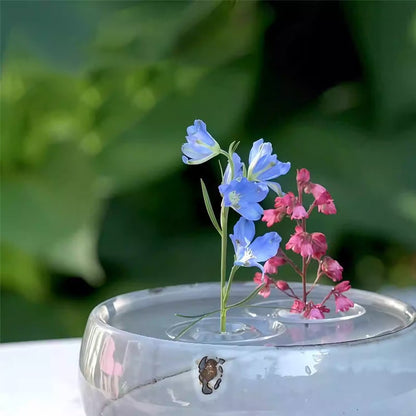 Elegant Flower Holder – Keep Your Blooms Upright and Beautiful