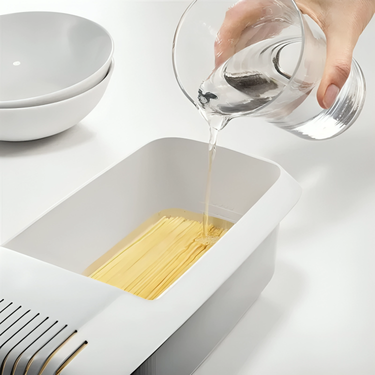 50% OFF | Microwave Safe Pasta Strainer – Last Day Discount