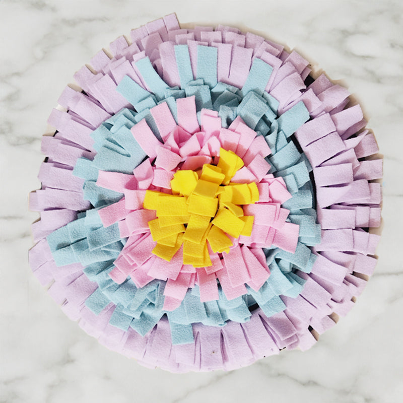 18-Inch Round Dog Snuffle Mat for Mental Stimulation