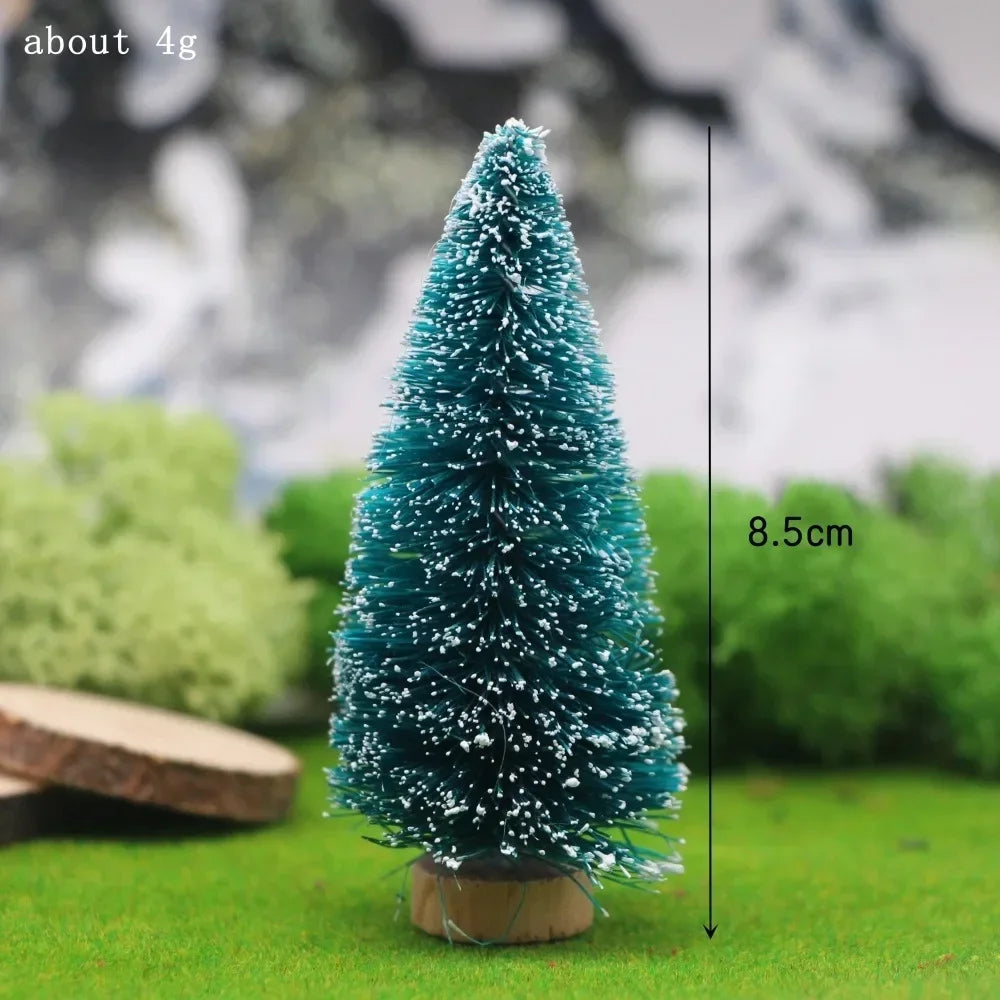 Mini Christmas Tree on Sisal Base - Decorated Cedar and Pine with Beads and Star - Table Decoration & Figurine 4.5–13 cm