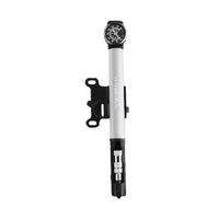 Air line hand pump