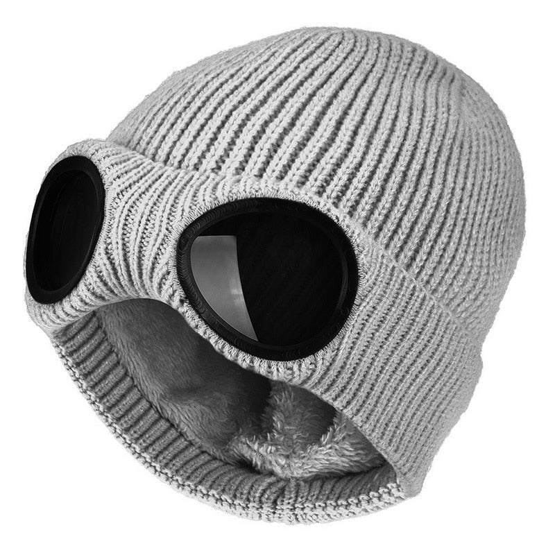 Windproof Stylish Headgear with Removable Goggles for Warmth