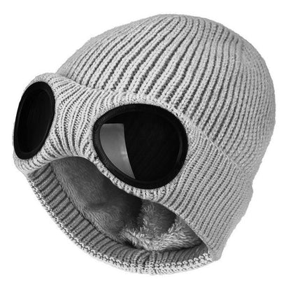 Windproof Stylish Headgear with Removable Goggles for Warmth