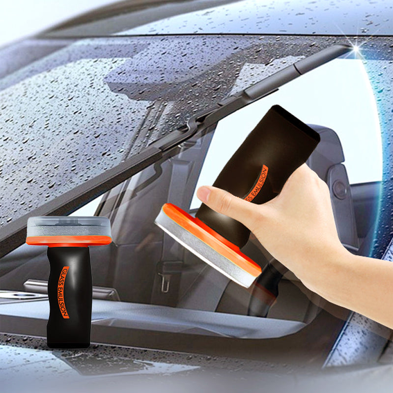 Instantly Clears Foggy, Oily Car Windows for Safe Driving