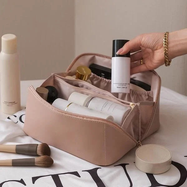Chic Travel Makeup Organizer for Effortless Beauty