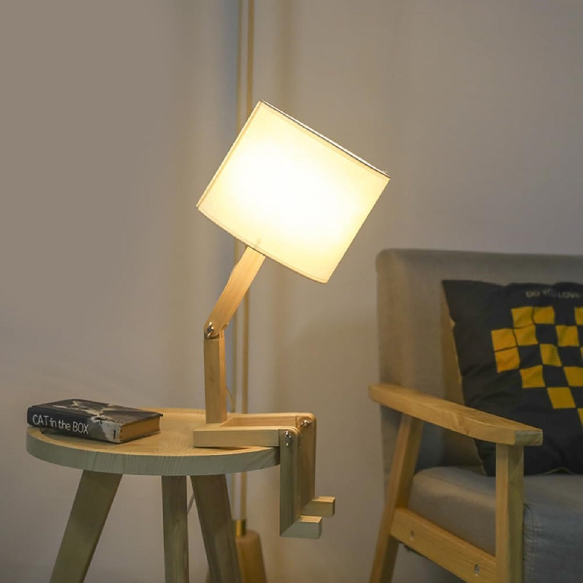 Wooden Table Lamp in Robot Design