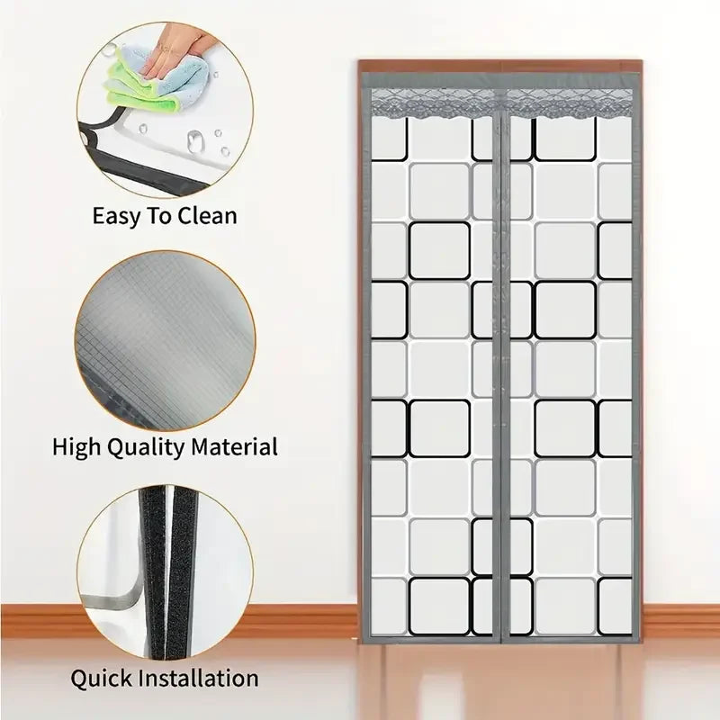 Magnetic Thermal Door Curtain – Insulating Against Cold and Drafts