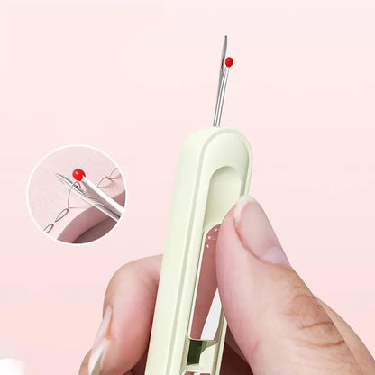 SewEasy – Compact Seam Ripper and Needle Threader