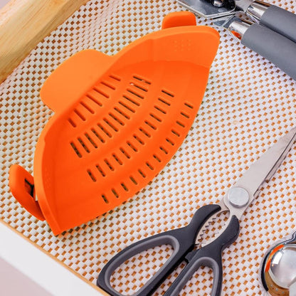 Versatile Silicone Clip-On Strainer for Effortless Cooking