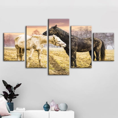 Stunning 5-Piece Equine Canvas Art Set for Home Décor