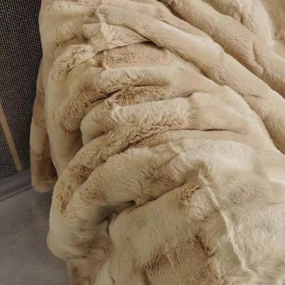 Cozy Haven Plush Blanket for Ultimate Comfort