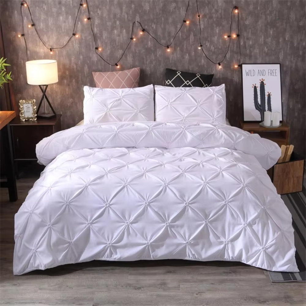 LuxeDream 3-Piece Bedding Set for Ultimate Comfort