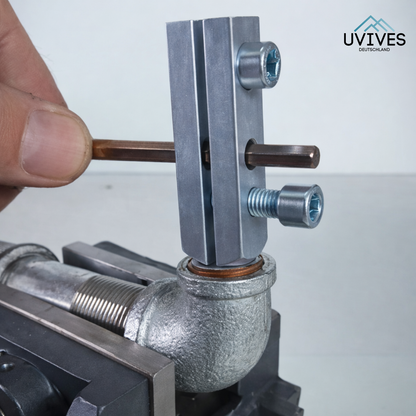 Effortlessly Remove Stuck Screws without Damage – Handy Tool