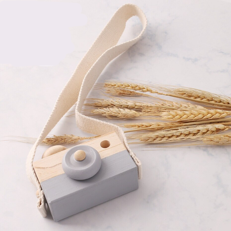 Eco-Friendly Wooden Camera Toy for Creative Play