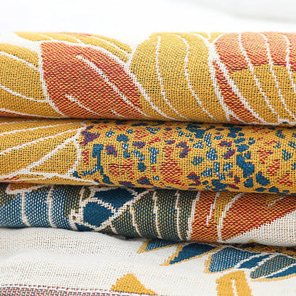 Sunburst Cotton Bath Towel for a Cheerful Refresh