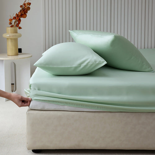 Set of 2 Pure Silk Pillowcases for Hair and Skin – Zippered Covers