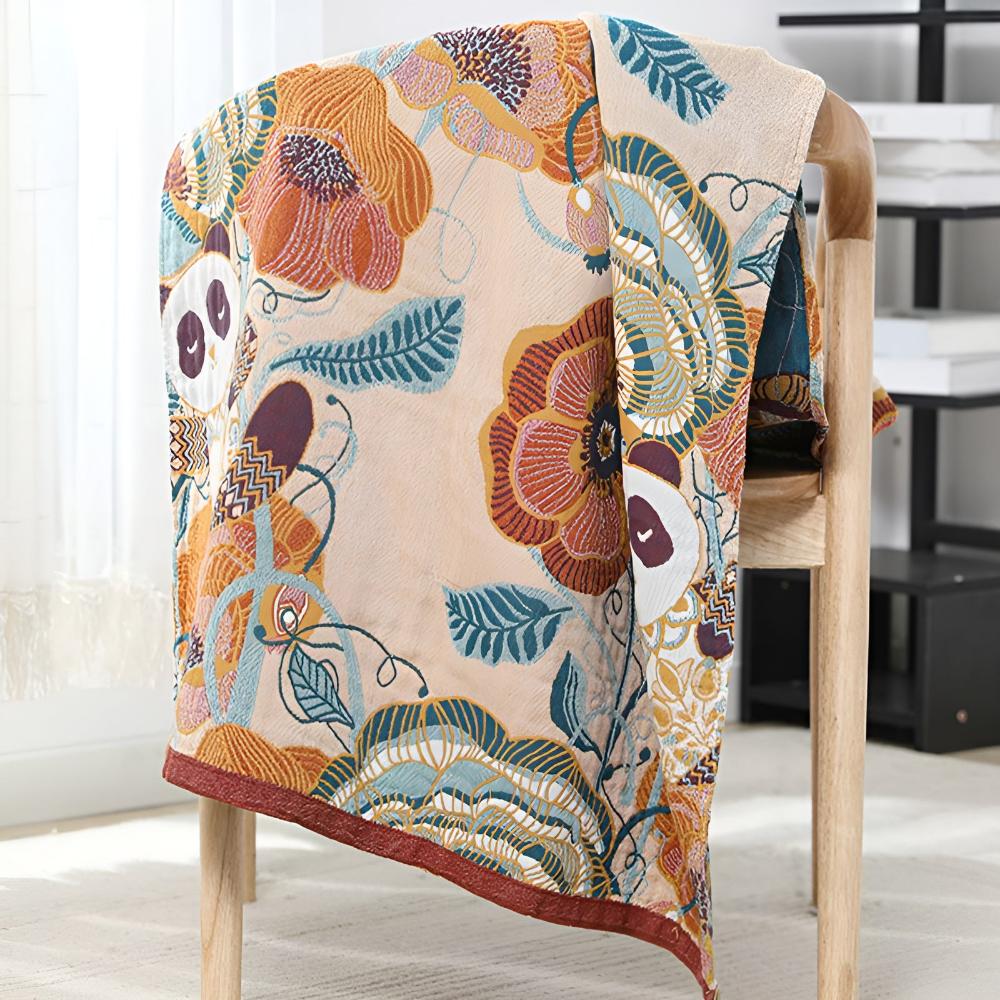 Charming Floral Bath Towel for Ultimate Comfort