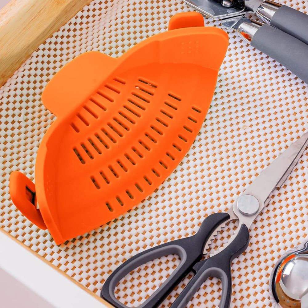 Heat-Resistant Kitchen Drain Tool – Silicone Clip-On Strainer