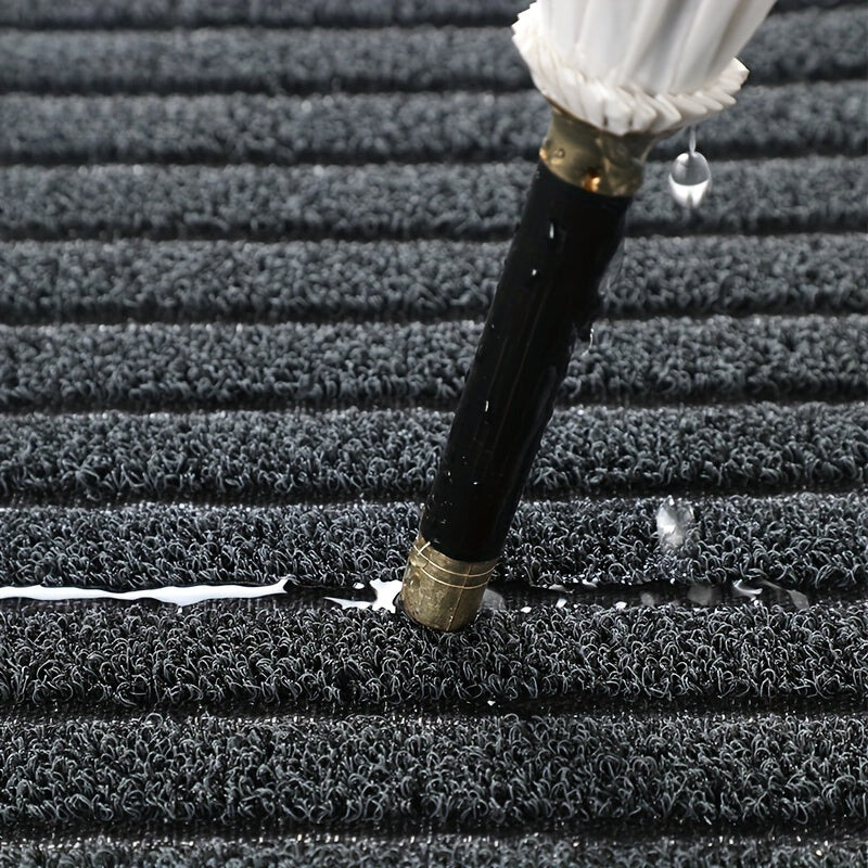Weather-Resistant Doormat for Indoor and Outdoor Use - All-Season Design