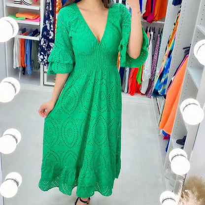 Chic Midi Dress with Ruffle Sleeves for Effortless Elegance