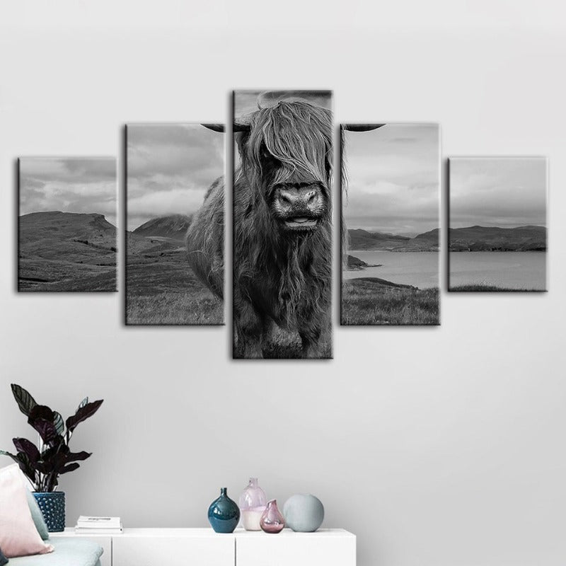 Charming 5-Piece Canvas Art Set Featuring Majestic Cows