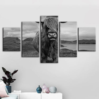 Charming 5-Piece Canvas Art Set Featuring Majestic Cows