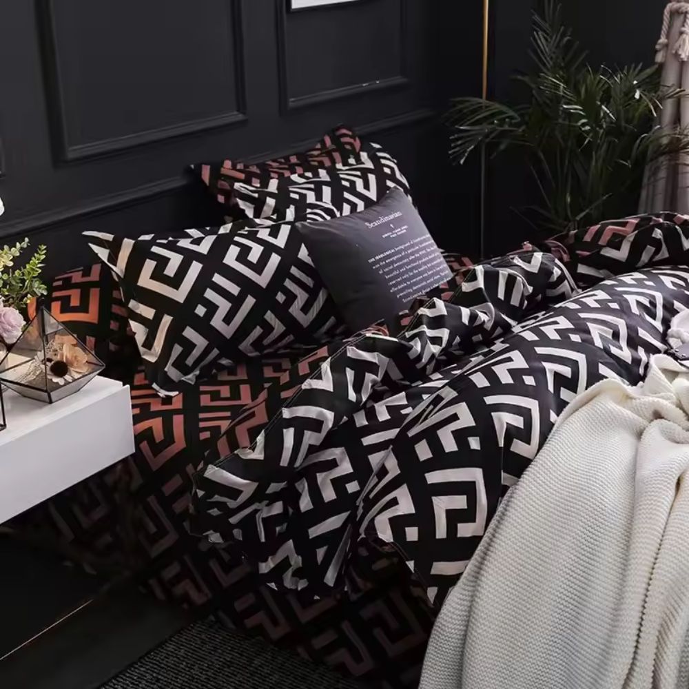 Elegant Geometric Quilt Cover Set | 3-Piece Bedding Collection