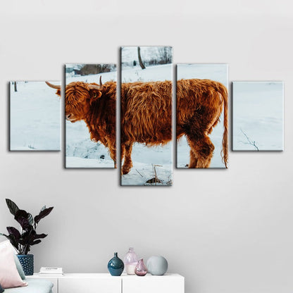 Vibrant 5-Piece Canvas Art Featuring a Charming Cow