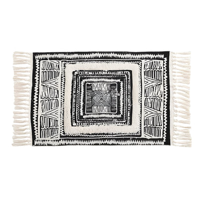 Chic Geometric Floor Rug with Tassel Accents