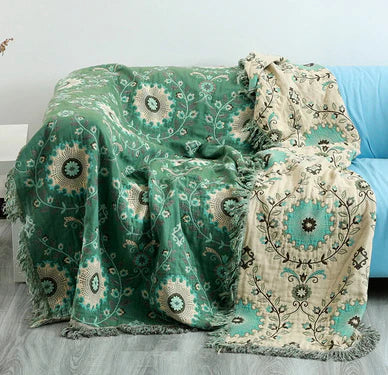 Reversible Scandinavian Blanket with Bird Pattern