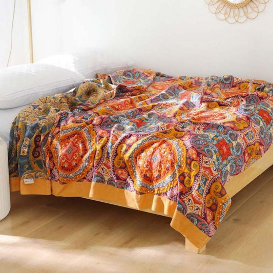 Double-Sided Bohemian Quilt for Comfortable Sleep