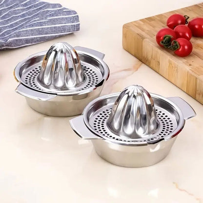 Citrus Juicer with Integrated Juice Bowl in Stainless Steel