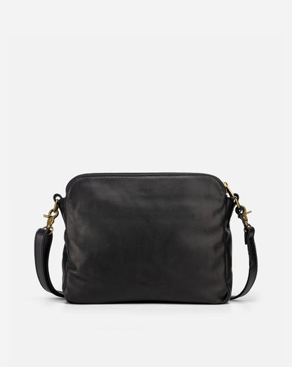 Sleek Leather Crossbody Bag for Everyday Essentials