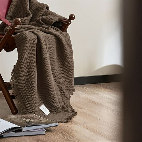 Chic Fringe Throw Blanket for Sophisticated Home Comfort