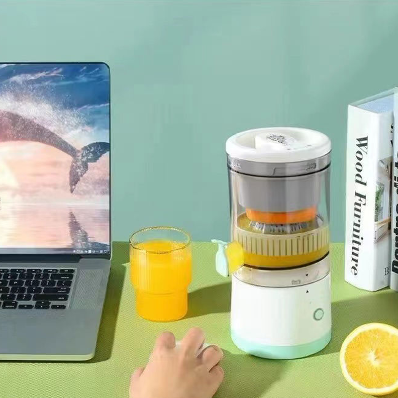 Portable Wireless Electric Juicer for Home Use