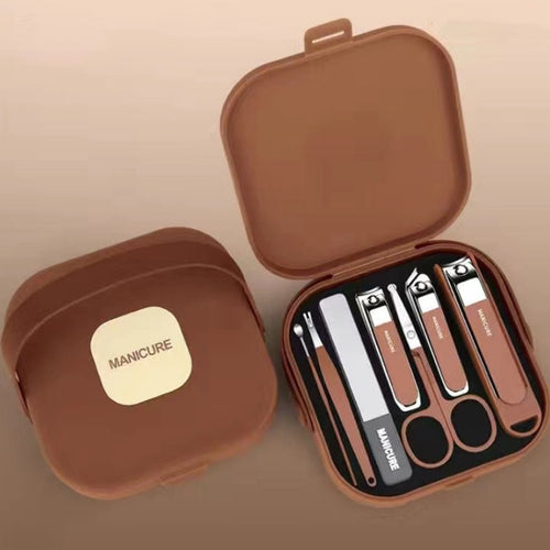 Grooming Set for Perfect Care Anytime, Anywhere