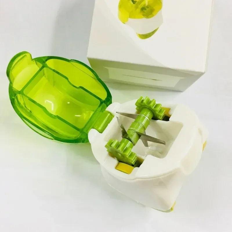 Effortless Garlic Chopper for Quick and Clean Mincing
