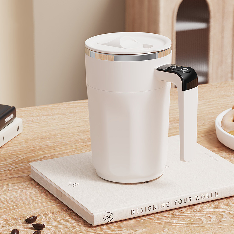 Effortless Hands-Free Drink Mixer for Perfectly Blended Beverages