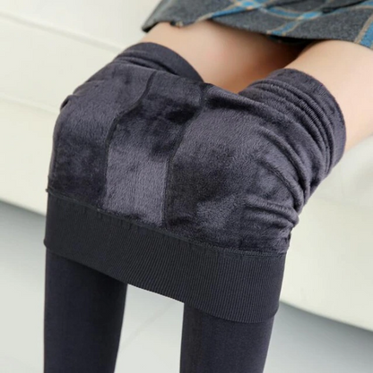 Winter Warmth: Luxe Fleece-Lined Leggings for Women