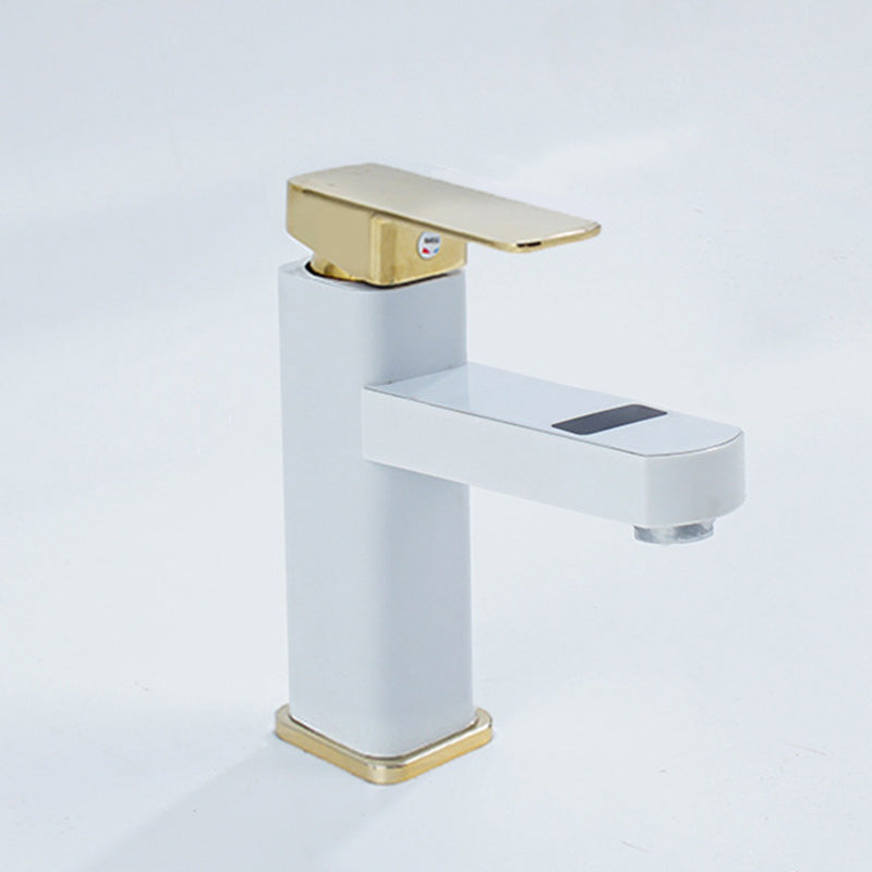 Modern Bathroom Sink Faucet with Digital Display – Low Arch Monochrome