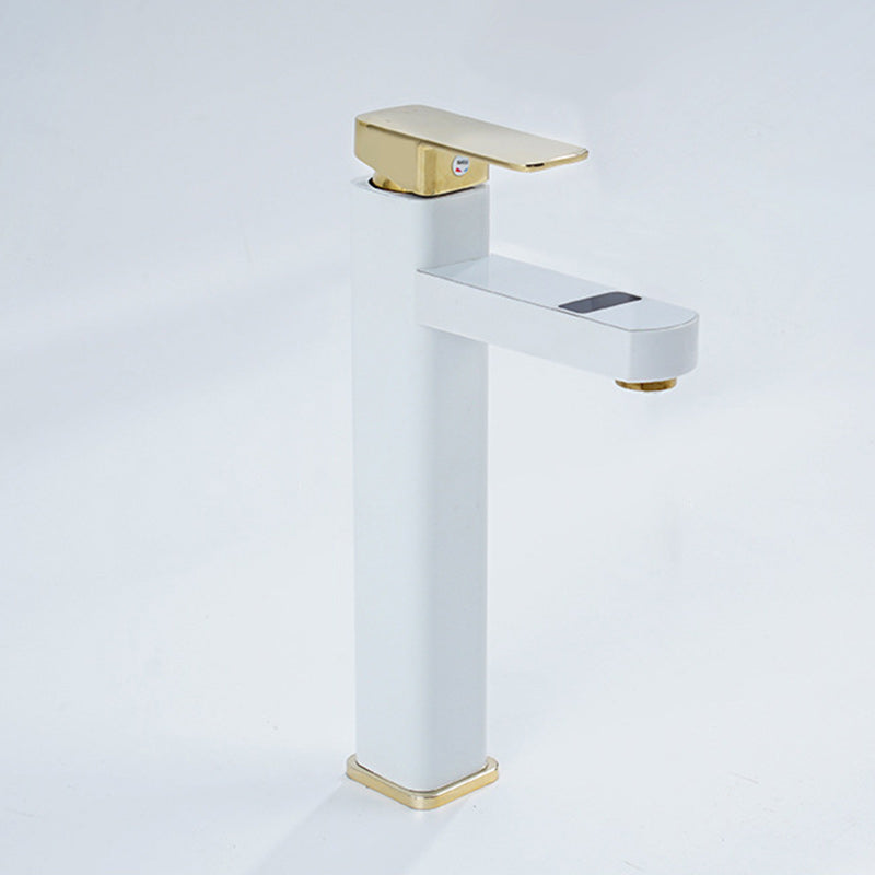 Modern Bathroom Sink Faucet with Digital Display – Low Arch Monochrome