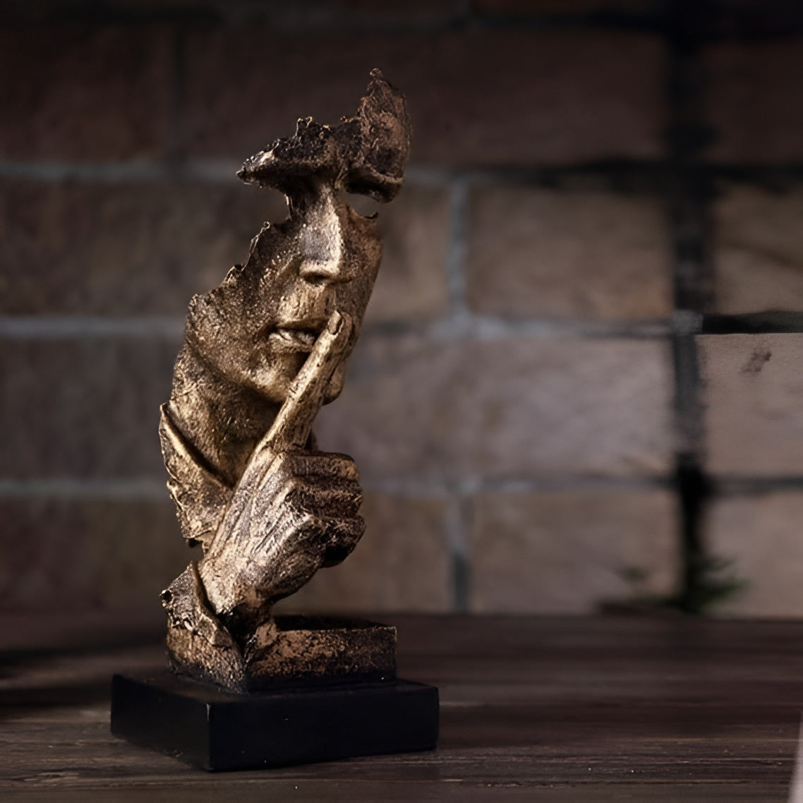 Serene Muse Sculpture – Elegant Modern Art for Any Space