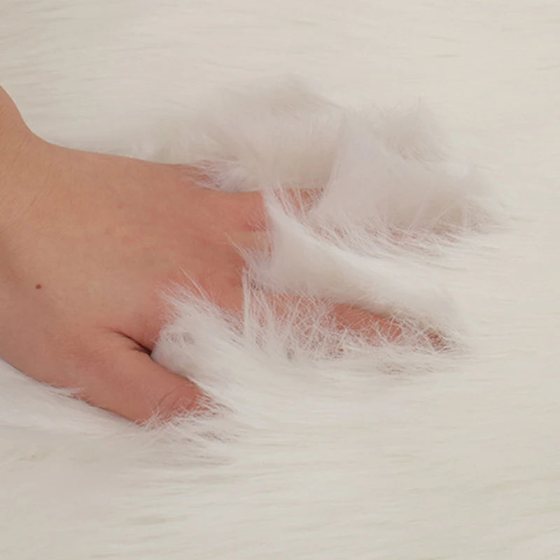 Natural Handmade Rabbit Fur | Soft and Authentic | 100x50 cm