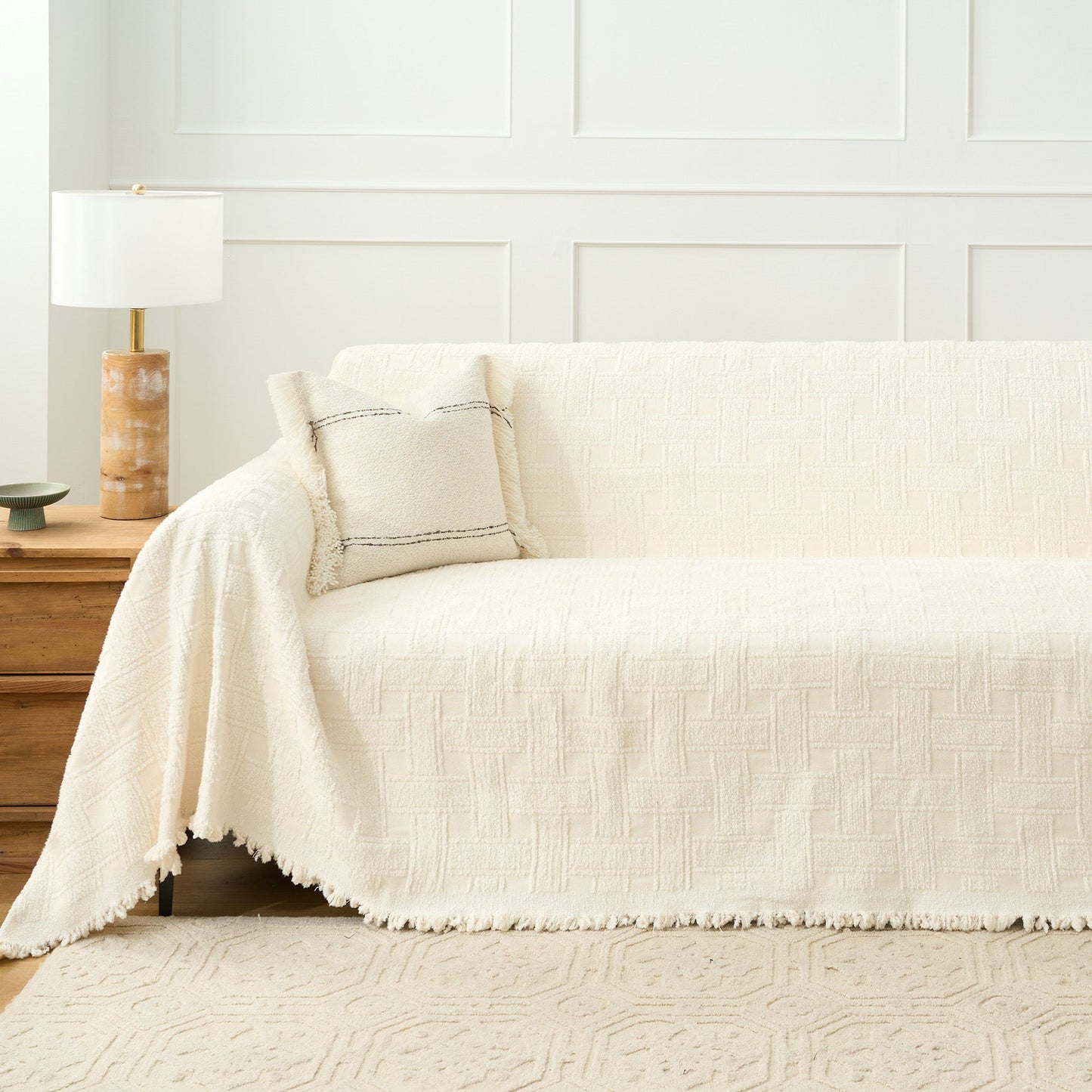 Cozy Throw Blanket – Soft Crosshatch Chenille Sofa Protector