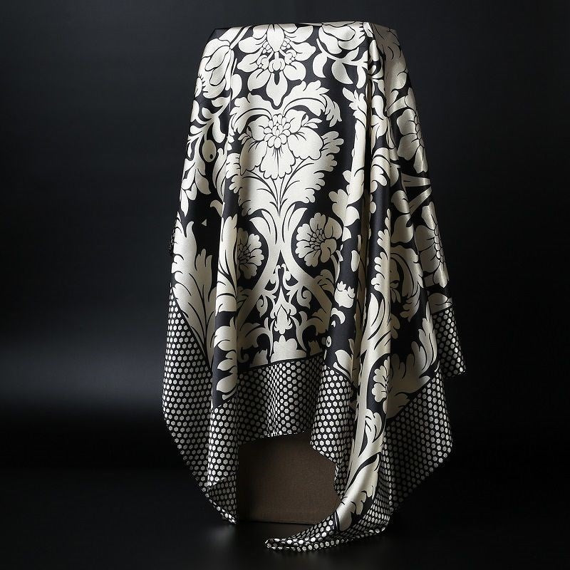 Large Square Simulation Silk Scarf – Versatile Fashion Accessory