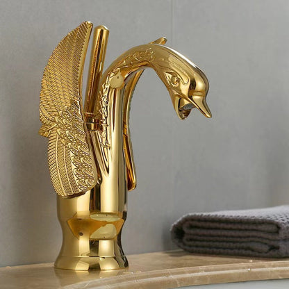 Brass Bathroom Sink Faucet with Single Handle for Hot and Cold Water