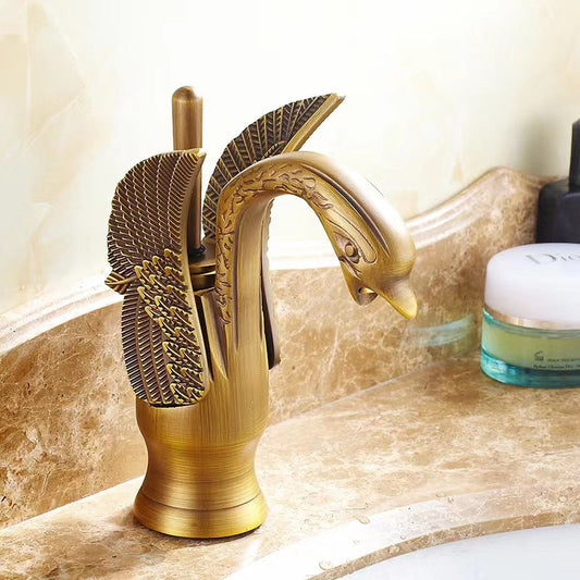 Brass Bathroom Sink Faucet with Single Handle for Hot and Cold Water
