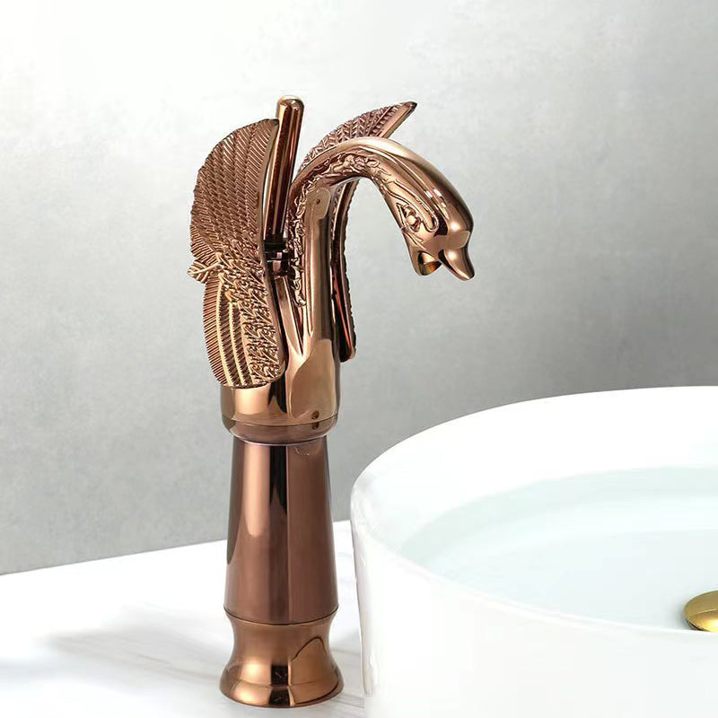 Brass Bathroom Sink Faucet with Single Handle for Hot and Cold Water