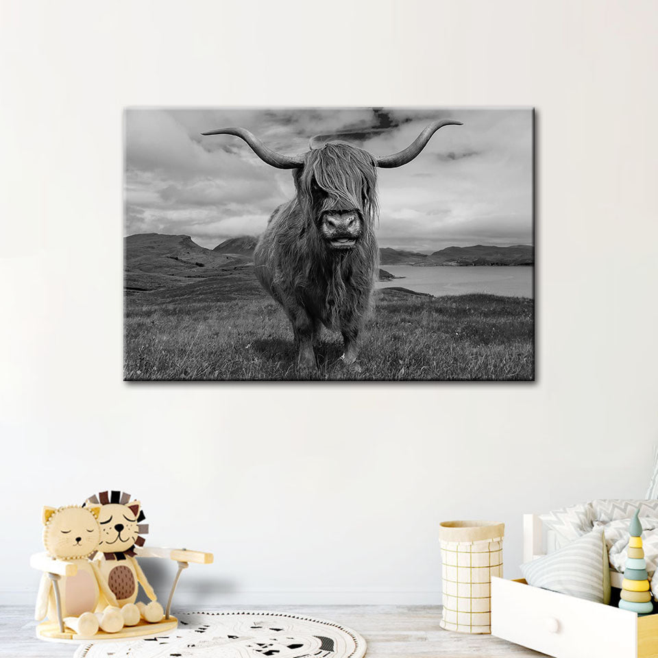 Canvas Wall Art Featuring Black and White Cow Design