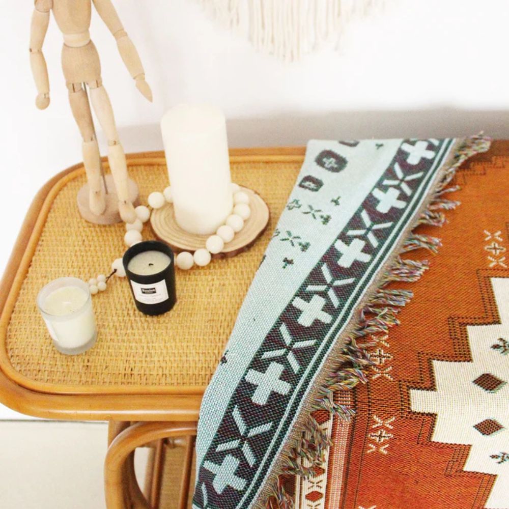 Cozy Artisan-Inspired Throw Blanket for Every Occasion
